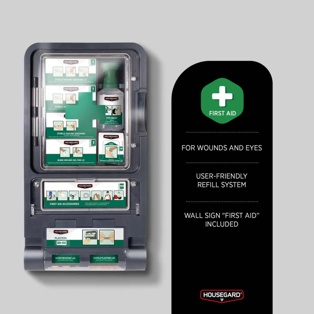 Produktbild på grå Housegard första hjälpen station. Stationen är anpassad för skador på arbetsplatser och är enkel att fylla på.
